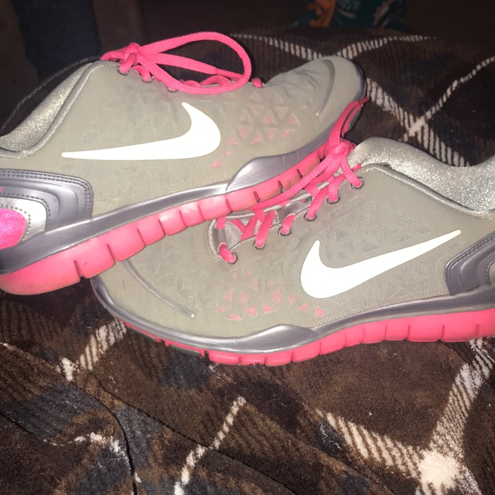 Nike shoes